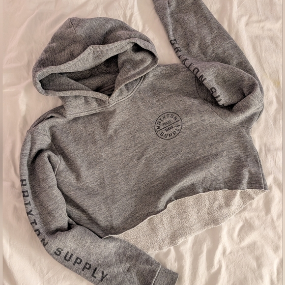 Brixton Tops - Brixton Cropped Hoodie - Raw Edge Hem - Heather Gray - Size medium